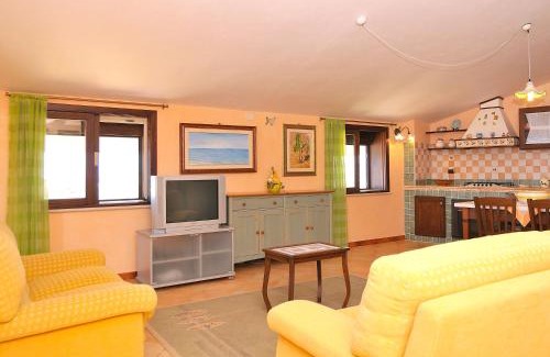 Cava dʼAliga Apartment | La dimora del Sole