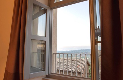 Orvieto Apartment | La Dimora delle "Zitelle Sperse" - Private parking
