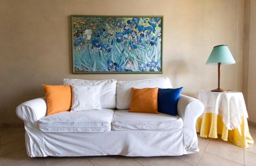 Sale Marasino House | Lake Swimming