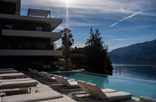 Pettenasco House | Laqua by the Lake