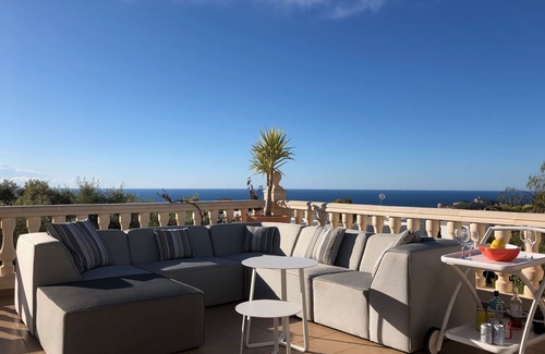 Cumbre del Sol Villa | Lirios Boutique Luxury Seaview Villa ⭐︎⭐︎⭐︎⭐︎⭐︎