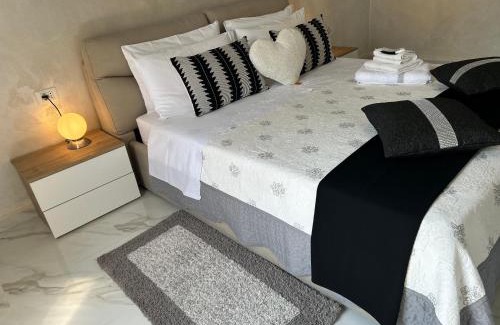 Vittoria Apartment | Loft NUOVO vicino al centro - OASI Relax