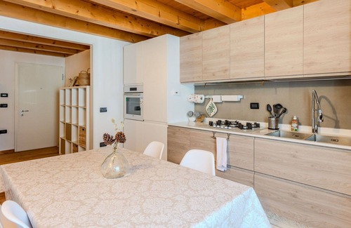 Monclassico Apartment | Lovely apartment for 4 guests with WIFI and TV
