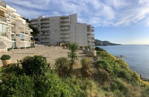 Almadraba-Canyelles Apartment | Meda chica 3j