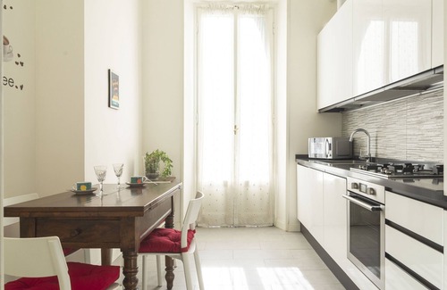 Milan Centre Apartment | MILANO NAVIGLI HARMONY FLAT: elegant 3BDR apartment - 6 guests