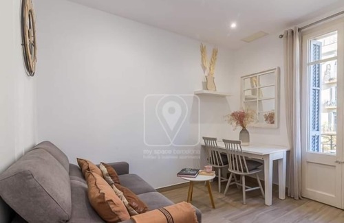 La Sagrada Familia Apartment | My Space Barcelona Apart. of 2 homes in Sagrada Familia