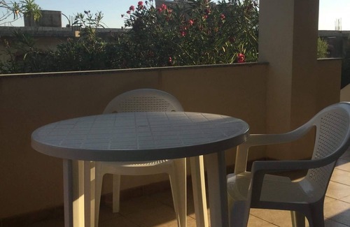 Cava dʼAliga Apartment | Panarea apartment from Civico 24