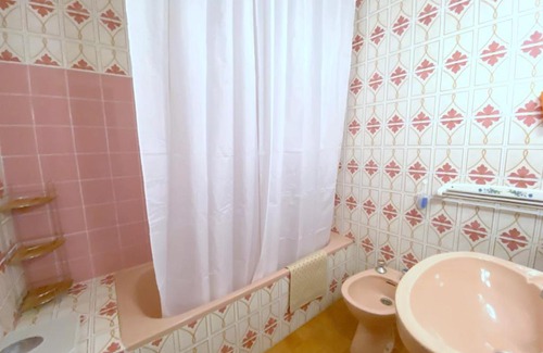 Roses Town Center Apartment | Panorama b1