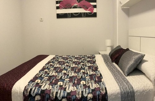 Roses Town Center Apartment | Pi sunyer 2 1