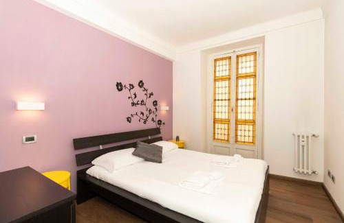 Historic Centre Apartment | Piazza Statuto Central Apartment
