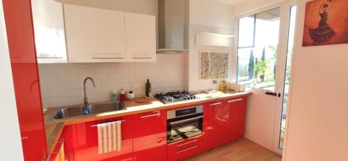 Fonte Meravigliosa Apartment | Prato Smeraldo Apartment