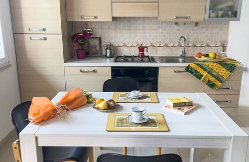 Zona XXX Castel Fusano Condo | Private Apartment in Luxurious Peaceful Roman Villa