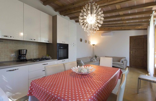 Pieve a Nievole Villa | Private Villa with A/C, private pool, hot tub, internet, TV, patio, pets allowed, panoramic view