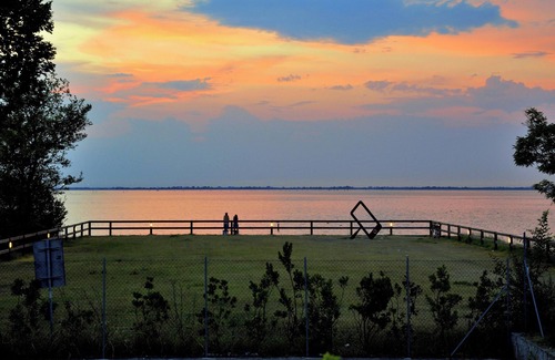Lignano Pineta Villa | Renovated villa with private fenced garden
