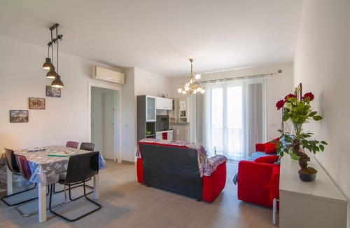 Bardolino Apartment | Residence San Zeno - near centre and lake, parking