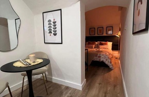 Taranto Bed & Breakfast | Roger's Room