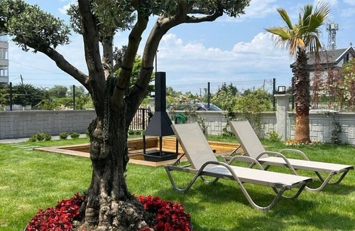 Cinarcik Apartment | Royalova Hotel
