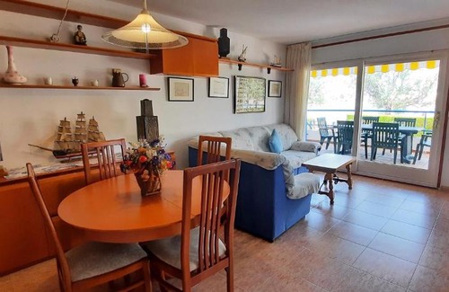 Llanca Apartment | SANT CARLES 7