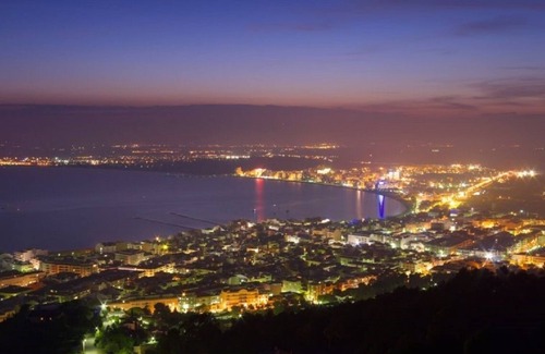 Almadraba-Canyelles Apartment | Santa Barbara - Three Bedroom Apartment, Sleeps 6