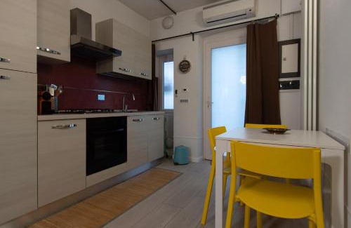 Historic Centre Apartment | Santa Chiara