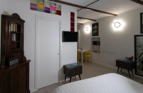 Historic Centre Apartment | Santa Chiara