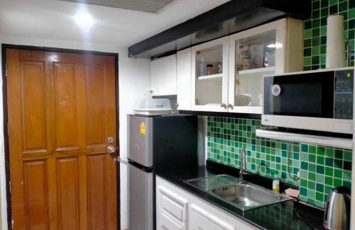 Nana Apartment | Spacious 1,2 & 3 Bedroom Serviced Apartments OMNI - Nana BTS