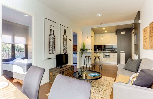 La Sagrada Familia Apartment | Sweett | Raul - Two Bedroom Apartment, Sleeps 4