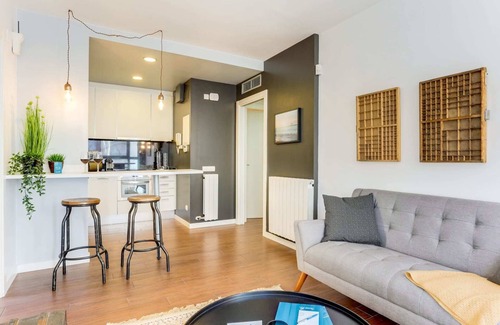 La Sagrada Familia Apartment | Sweett | Raul - Two Bedroom Apartment, Sleeps 4