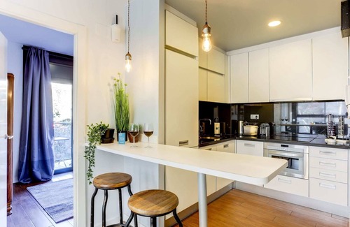 La Sagrada Familia Apartment | Sweett | Raul - Two Bedroom Apartment, Sleeps 4