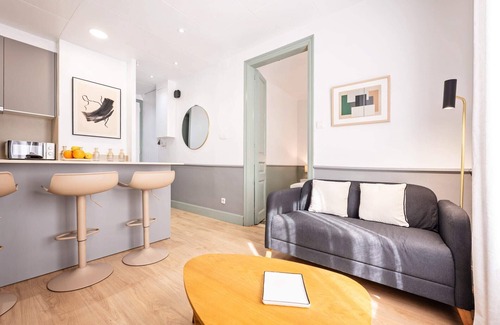 La Sagrada Familia Apartment | Sweett | Rosemarine I