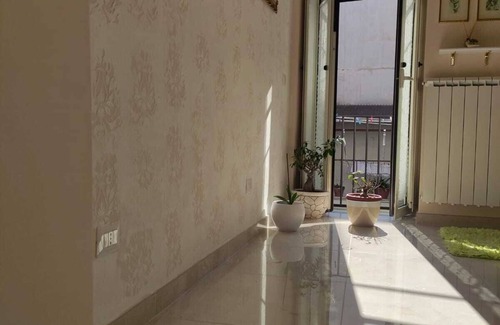 Isernia House | The Alley
