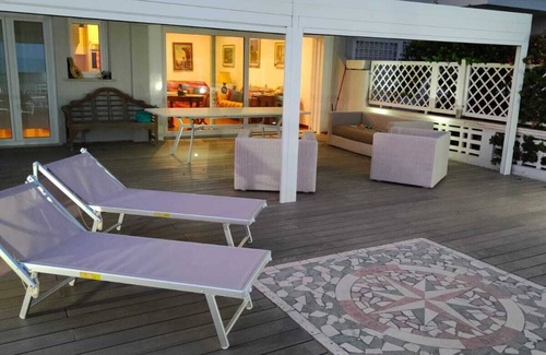 Borgo Santa Maria Apartment | The terrace by the sea