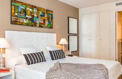 Poblenou Apartment | UD Rambla Suites & Pool 61C (1BR) Suite