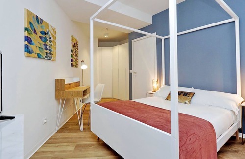 Rione XVIII Castro Pretorio House | Vacation Home in Rome with 3 bedrooms sleeps 8