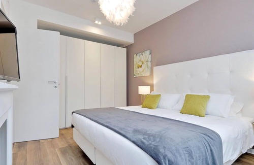 Rione XVIII Castro Pretorio House | Vacation Home in Rome with 1 bedrooms sleeps 4