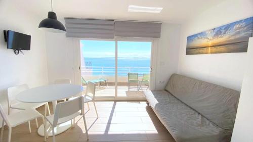 Almadraba-Canyelles Apartment | Verones 1a