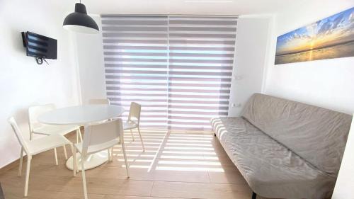 Almadraba-Canyelles Apartment | Verones 1a