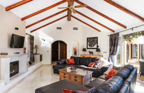 El Beal Villa | Villa ∙ 3 bedrooms ∙ 6 guests