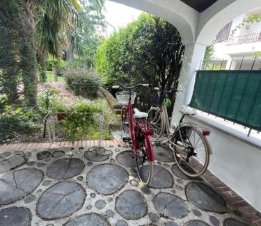 Inverigo House | Villa Gianna affitta camere