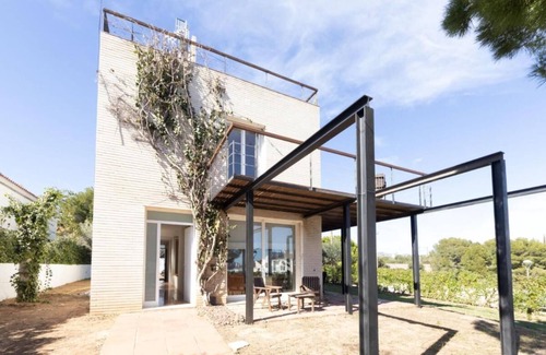 La Sagrada Familia Villa | Villa L'ampolla+piscina Privada, 10 Pers