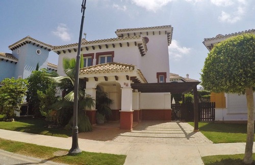 Torre-Pacheco Villa | Villa on Mar Menor Golf Resort, Murcia. High quality 3-bed villa with pool.