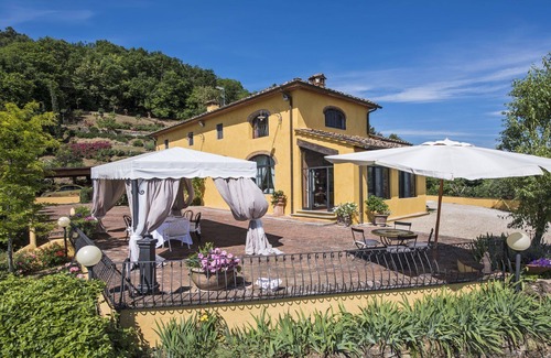 Casalguidi Villa | Wonderful private villa for 14 guests with WIFI, A/C, private pool, TV, terrace and panoramic view