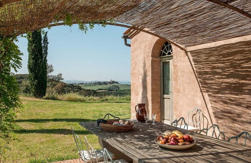 Camigliano Villa | Wonderful private villa for 18 guests with A/C, WIFI, private pool, TV and panoramic view