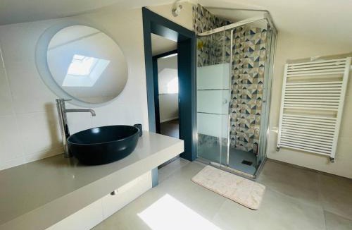 Carciano Apartment | Квартира с террасой и видом на озеро в Стрезе