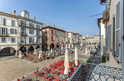 Pavia Apartment | 0600PV - Sissi Home
