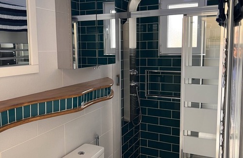 Chinorlet Apartment | 1 Bedroom Apartment With Shared Pool & Jacuzzi Close to Parque Sierra del Carche