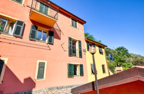 Avegno House | 1 bedroom beautiful home in Avegno