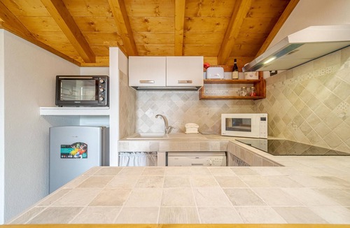 Corticella House | 1 bedroom nice home in Avegno