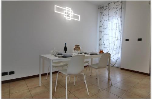 Millefonti Apartment | [10 min metro] Palavela Suite