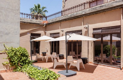 Vilafranca del Penedes Apartment | 100 m² Apartment ∙ 2 bedrooms ∙ 4 guests